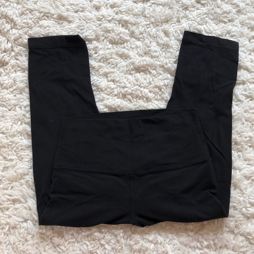 Black lounge lulu lemon cropped leggings